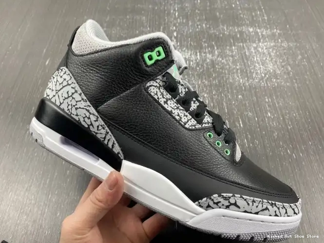 Kick Theory Jordan Glow Green Air 3 CT8532-031 0507